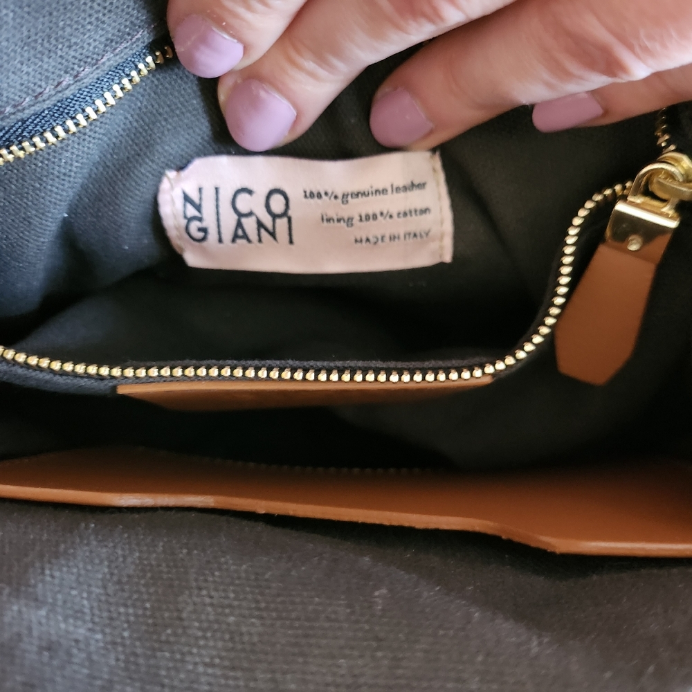 Nico Giani | Thea Small Bucket Bag - Picture 8 of 16